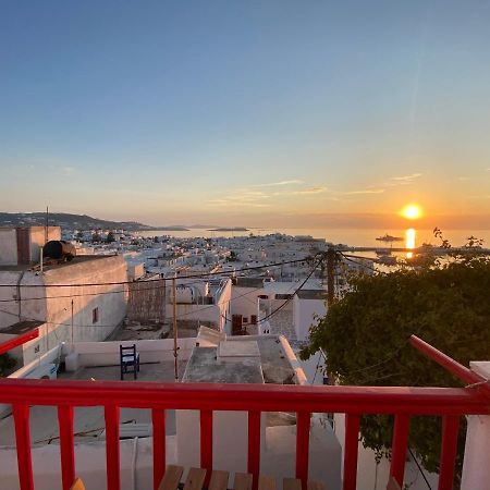 Elenitas Town House With Balcony And Sea View Lägenhet Mykonos Town Exteriör bild