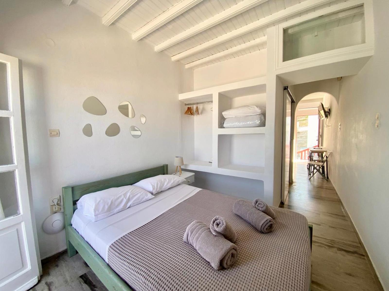 Elenitas Town House With Balcony And Sea View Lägenhet Mykonos Town Exteriör bild